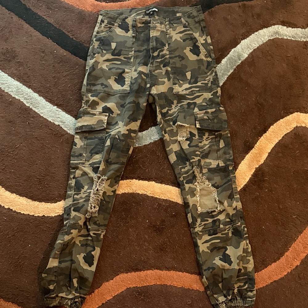 Fashion Nova Camouflage Cargo Jeans